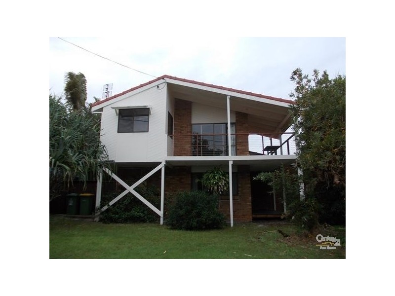6 Ross Crescent, Sunshine Beach QLD 4567