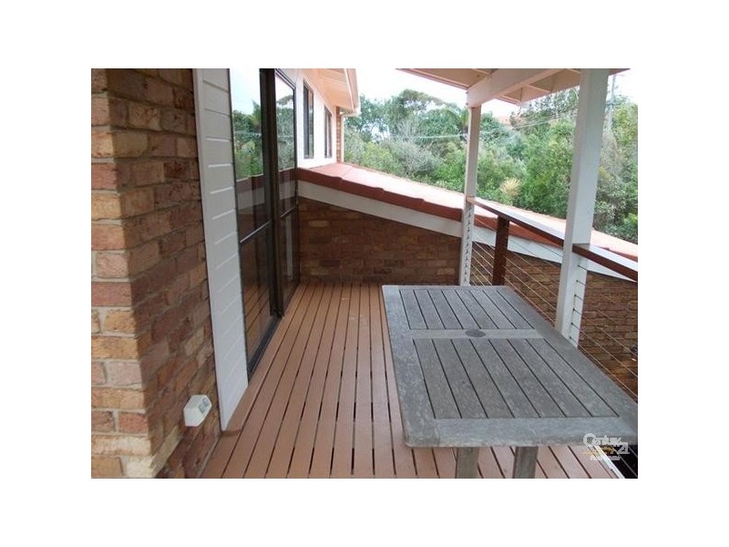 6 Ross Crescent, Sunshine Beach QLD 4567