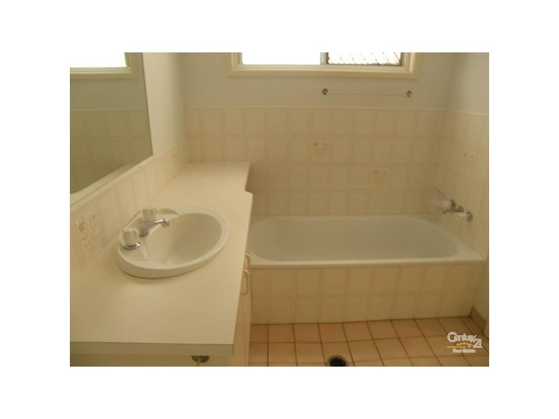 23 Victory Crescent, Sunrise Beach QLD 4567