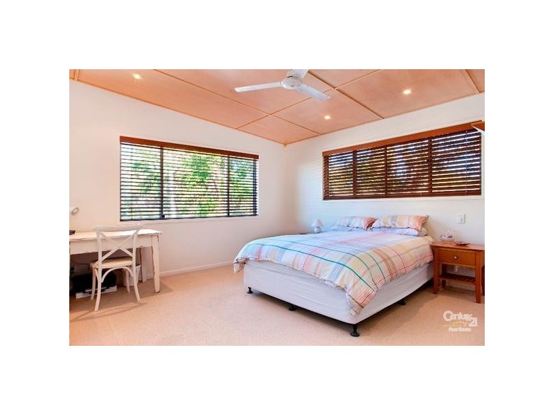 17 Depper Street, Sunshine Beach QLD 4567