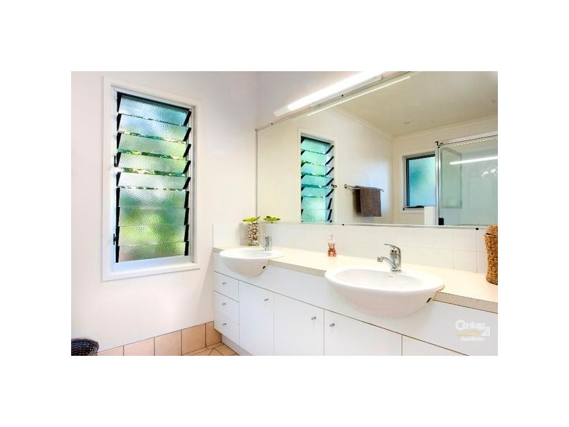 17 Depper Street, Sunshine Beach QLD 4567