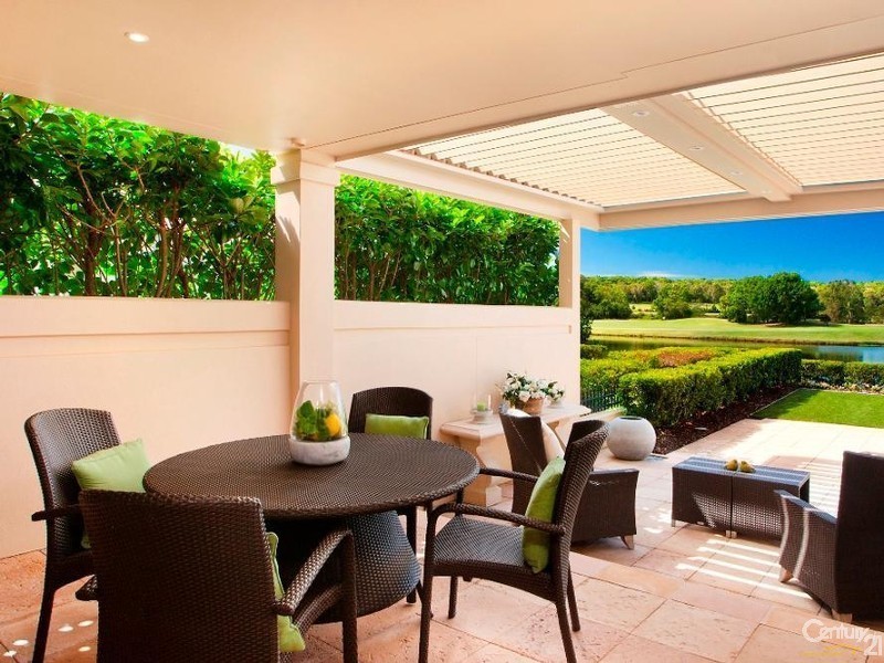 216 The Point, 61 Noosa Springs Drive, Noosa Heads QLD 4567