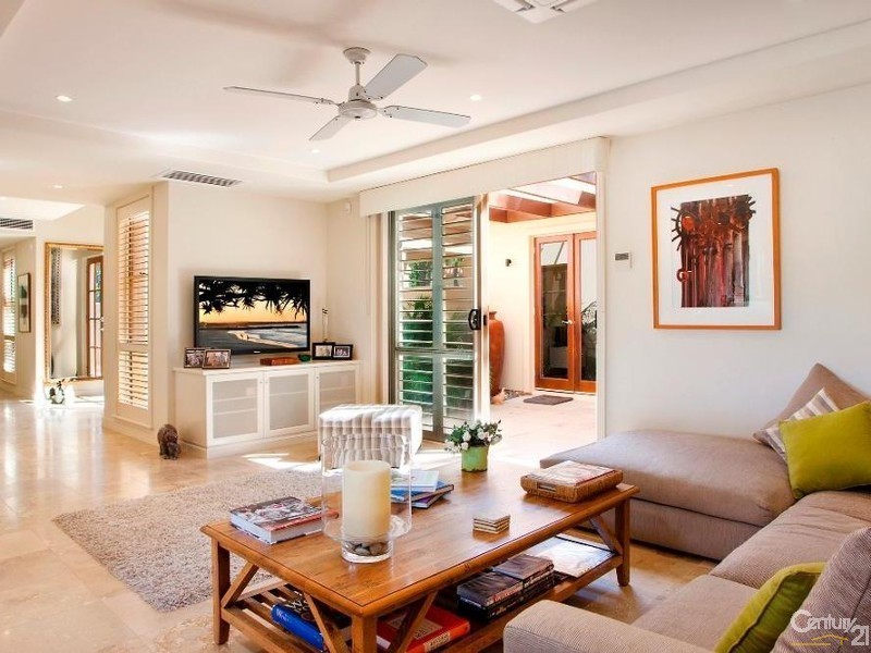 216 The Point, 61 Noosa Springs Drive, Noosa Heads QLD 4567