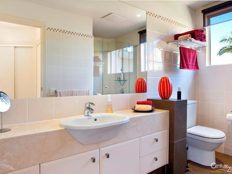 216 The Point, 61 Noosa Springs Drive, Noosa Heads QLD 4567