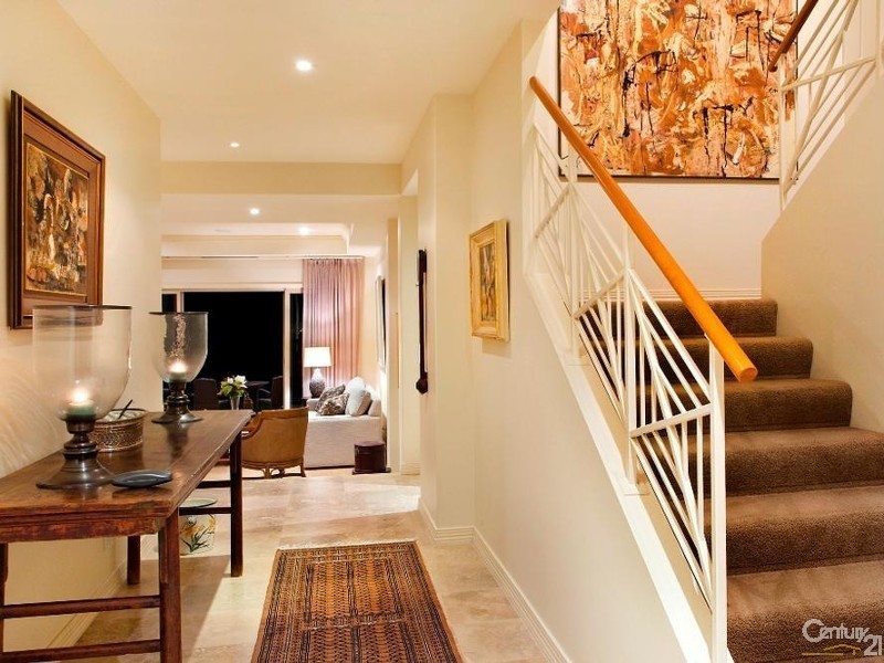 216 The Point, 61 Noosa Springs Drive, Noosa Heads QLD 4567