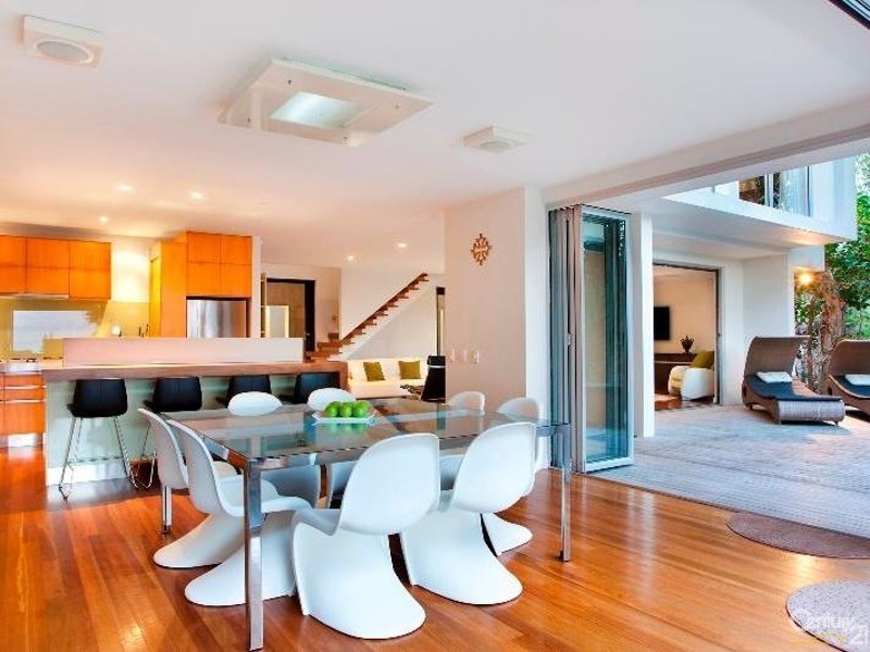 28 Dolphin Bay Drive, Sunshine Beach QLD 4567