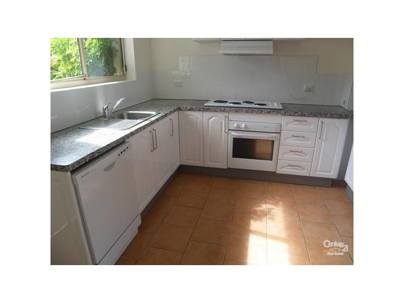 5/14 Sobraon Street, Sunrise Beach QLD 4567