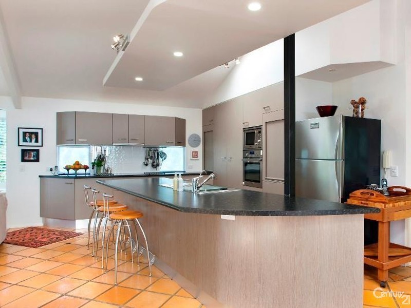 7 Duke Street, Sunshine Beach QLD 4567