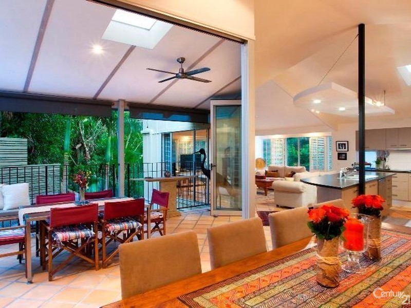 7 Duke Street, Sunshine Beach QLD 4567