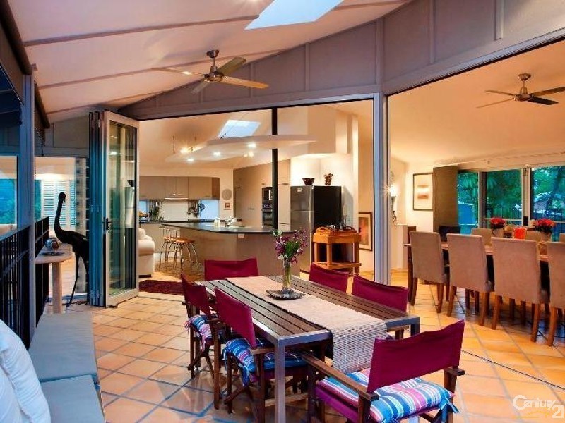 7 Duke Street, Sunshine Beach QLD 4567