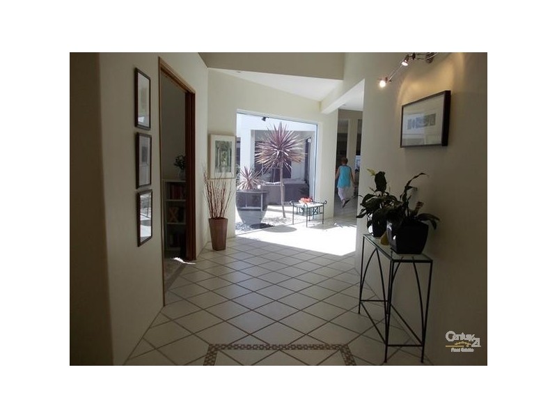 152 Shorehaven Drive, Noosaville QLD 4566