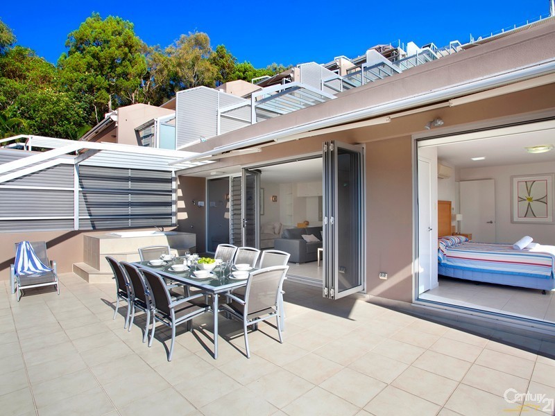 2/47 Picture Point Crescent, Noosa Heads QLD 4567