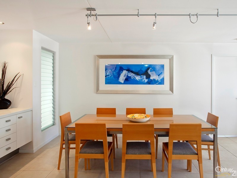 2/47 Picture Point Crescent, Noosa Heads QLD 4567