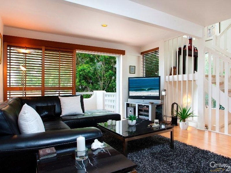 1/4 Park Crescent, Sunshine Beach QLD 4567