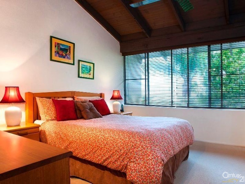 1/4 Park Crescent, Sunshine Beach QLD 4567