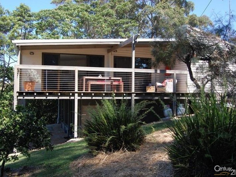 54 Simpsons Road, Cootharaba QLD 4565