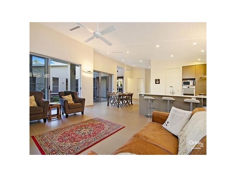 35 Jacksonia Place, Noosaville QLD 4566