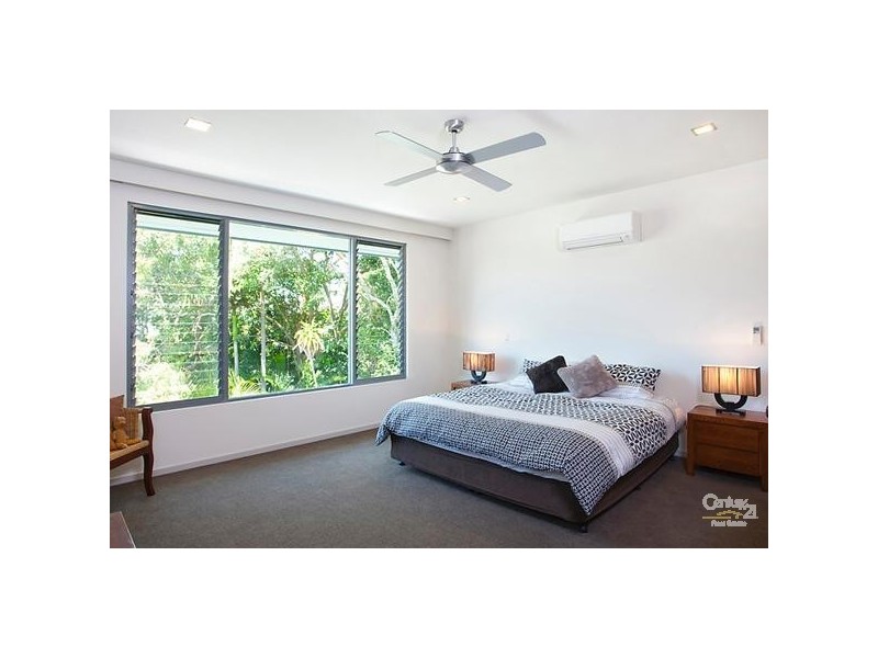 20 Depper Street, Sunshine Beach QLD 4567