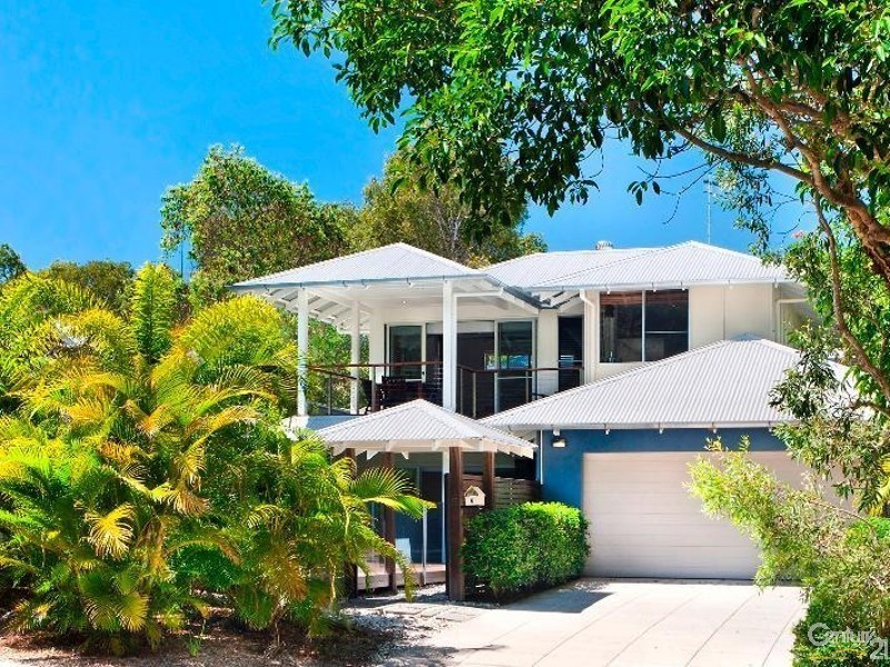 6 Ferris Street, Sunshine Beach QLD 4567