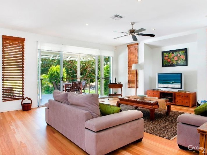6 Ferris Street, Sunshine Beach QLD 4567