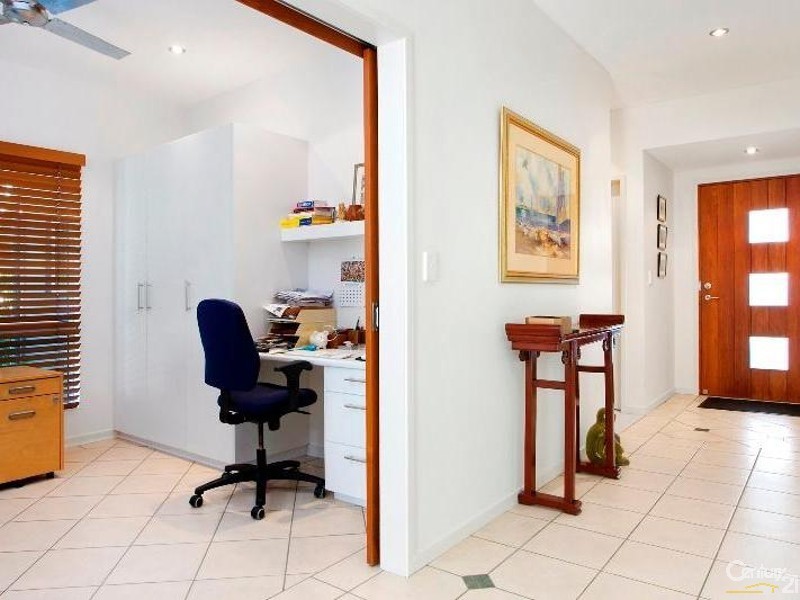 6 Ferris Street, Sunshine Beach QLD 4567