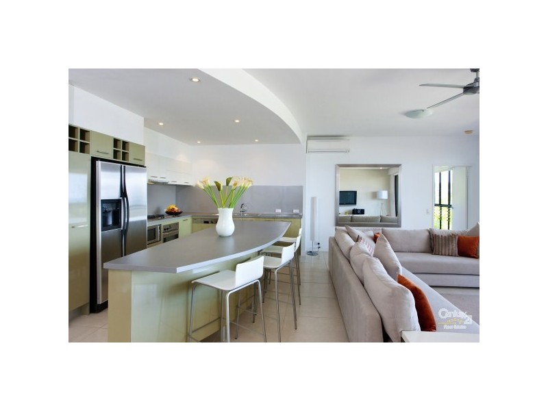 3/20  Hilltop Villas Henderson Street, Sunshine Beach QLD 4567