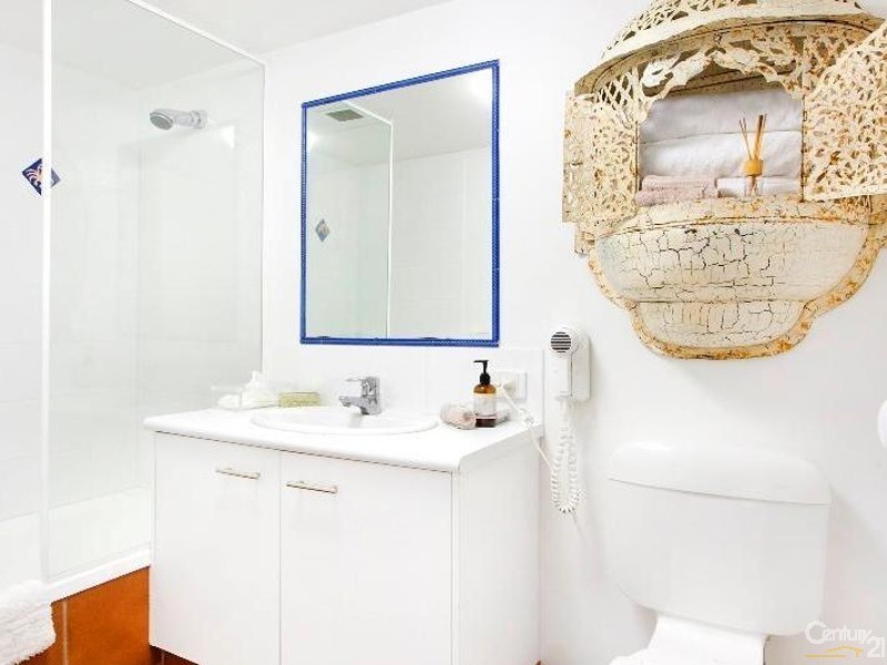 5 Hygieta Street, Noosaville QLD 4566