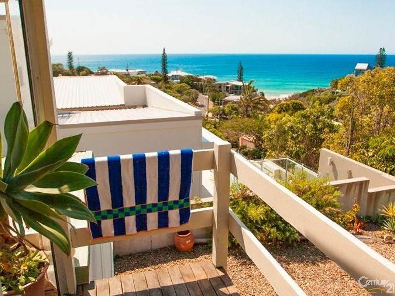 33 Seaview Terrace, Sunshine Beach QLD 4567