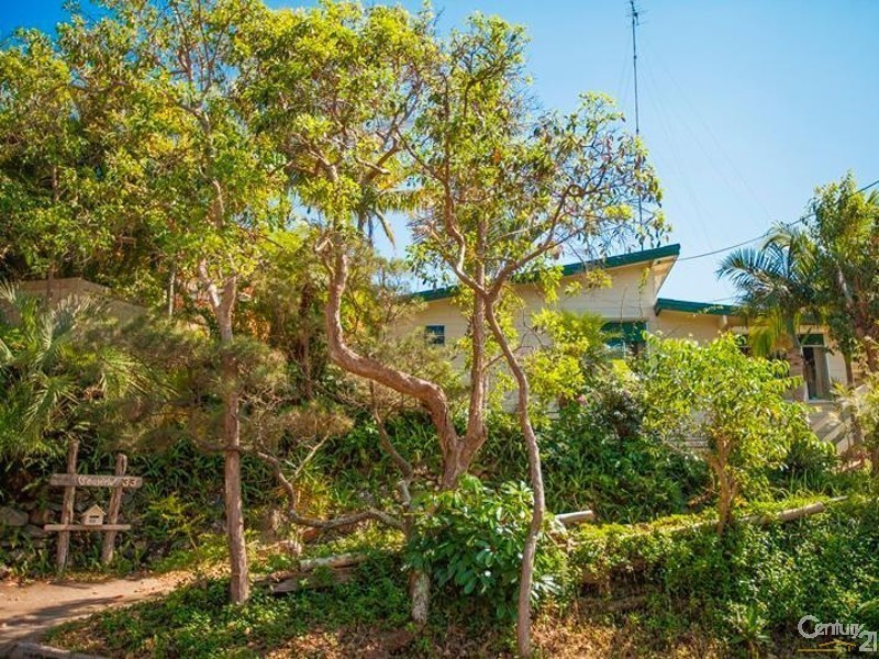 33 Seaview Terrace, Sunshine Beach QLD 4567