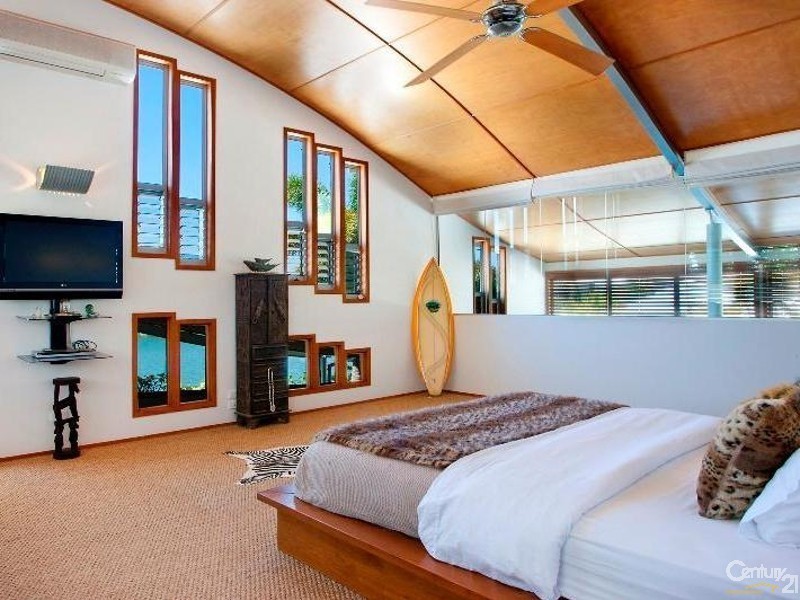 11 Mermaid Quay, Noosa Waters QLD 4566