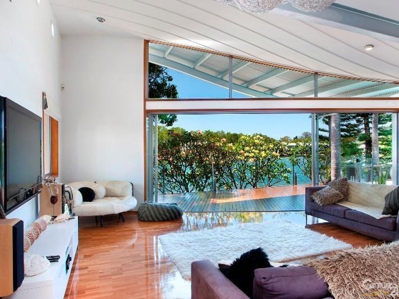 11 Mermaid Quay, Noosa Waters QLD 4566