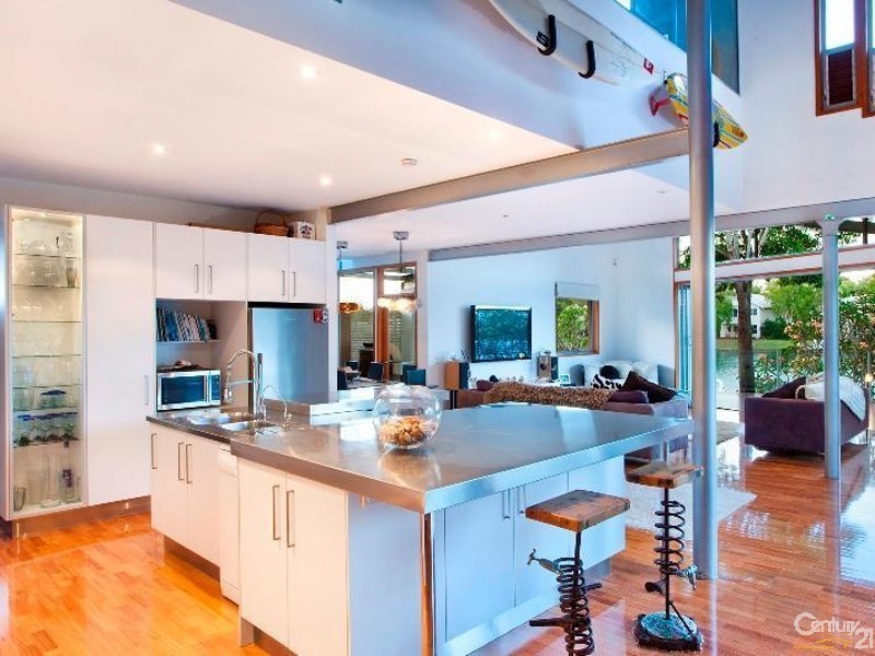 11 Mermaid Quay, Noosa Waters QLD 4566