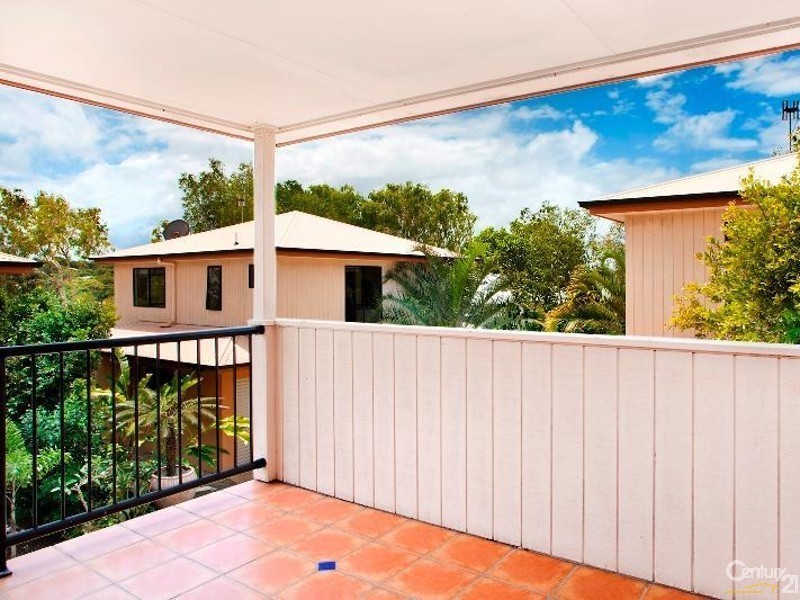 2/12 Advance Place, Sunrise Beach QLD 4567