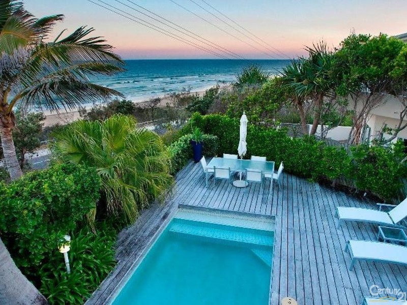 1/10 Corsair Crescent, Sunrise Beach QLD 4567