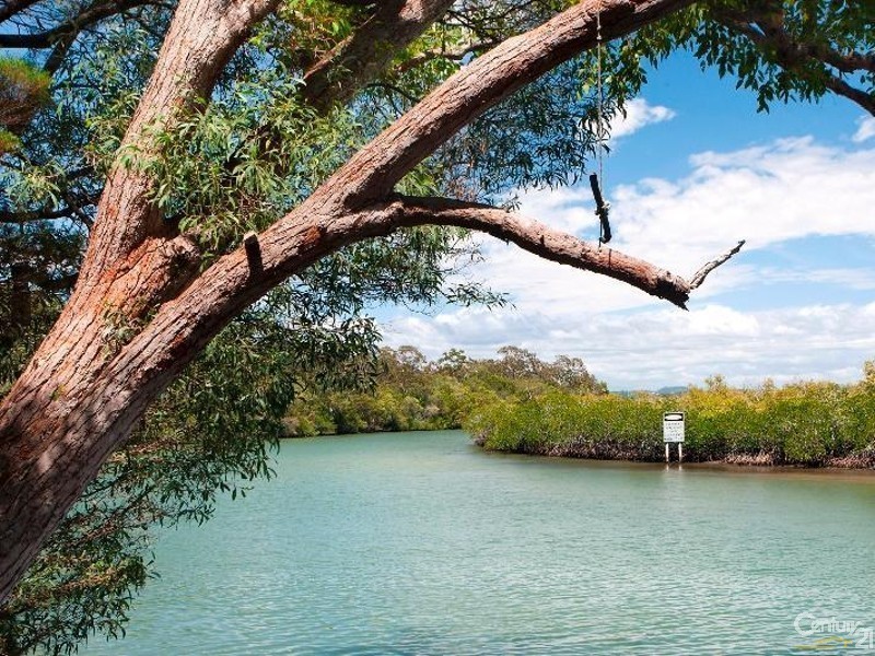 9 Weyba Esplanade, Noosa Heads QLD 4567