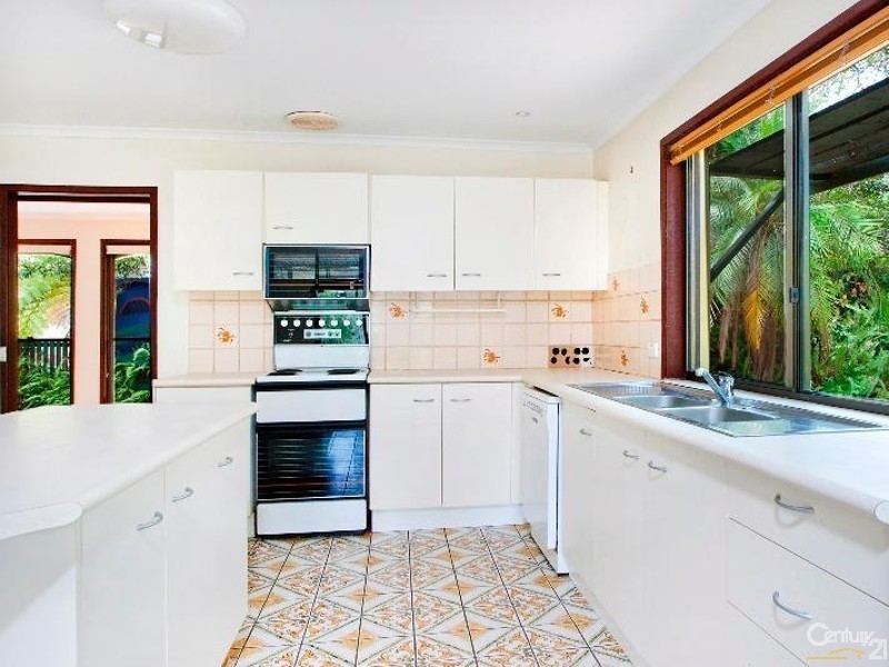 9 Weyba Esplanade, Noosa Heads QLD 4567