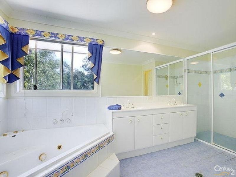 17 Habitat Place, Noosa Heads QLD 4567