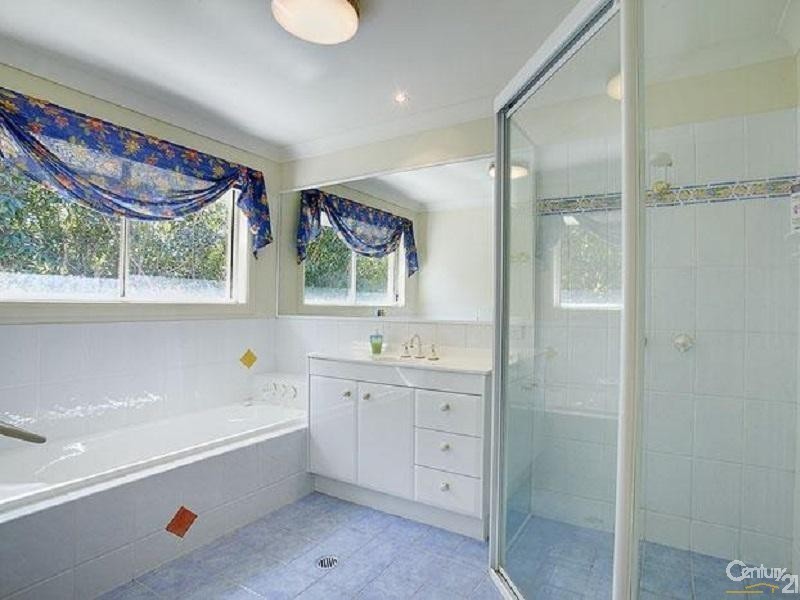 17 Habitat Place, Noosa Heads QLD 4567