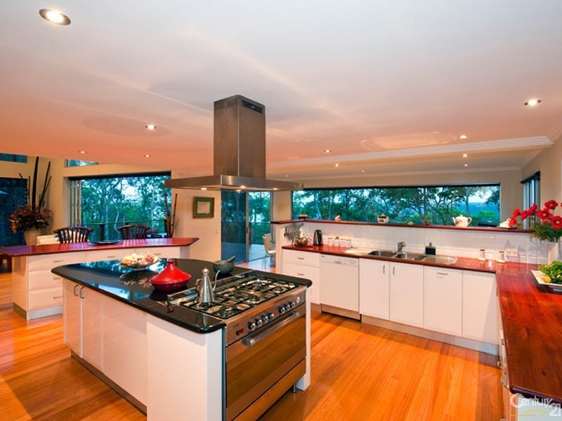 312 Teewah Beach Road, Noosa North Shore QLD 4565