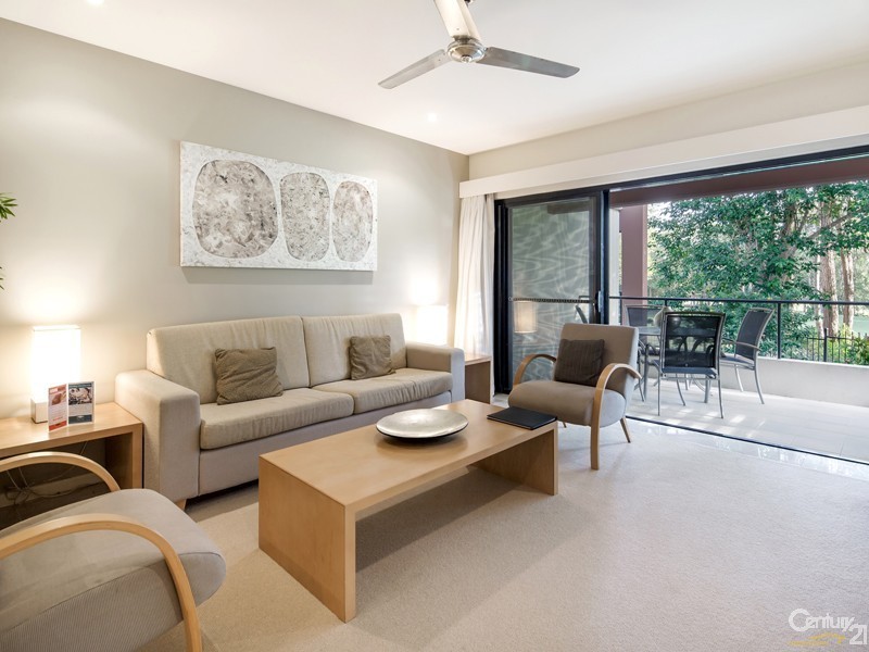 100 Resort Drive, Noosa Springs QLD 4567