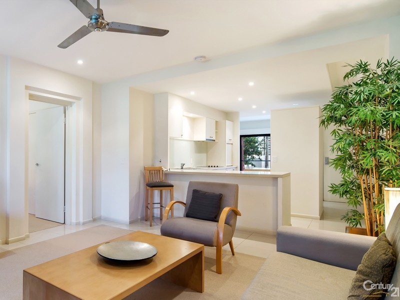 100 Resort Drive, Noosa Springs QLD 4567