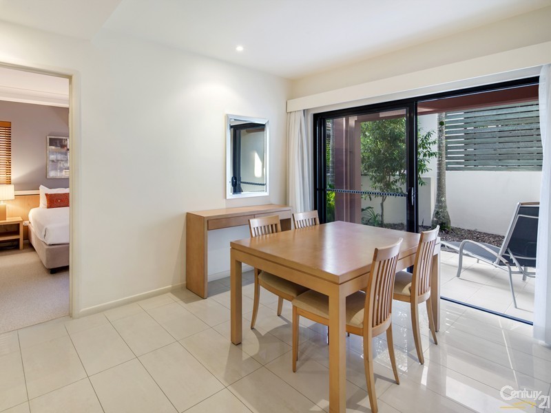 100 Resort Drive, Noosa Springs QLD 4567