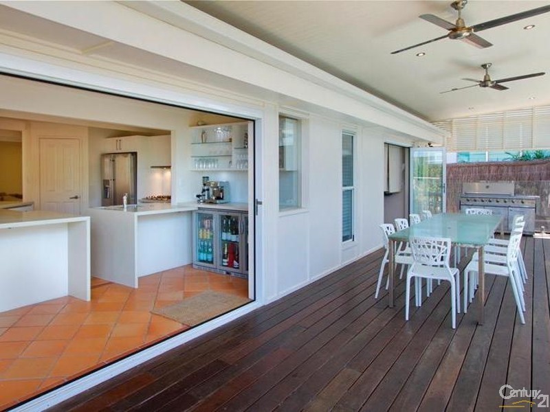 14 Belmore Terrace, Sunshine Beach QLD 4567