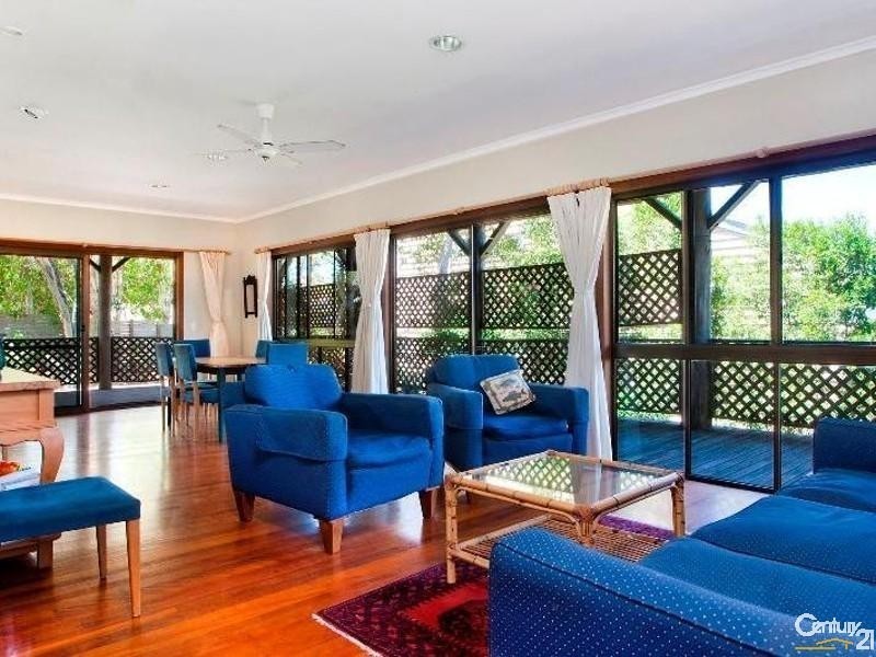 22 Adams Street, Sunshine Beach QLD 4567