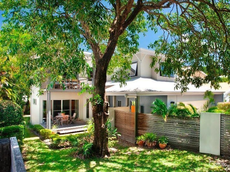 24 Depper Street, Sunshine Beach QLD 4567