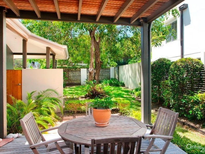 24 Depper Street, Sunshine Beach QLD 4567