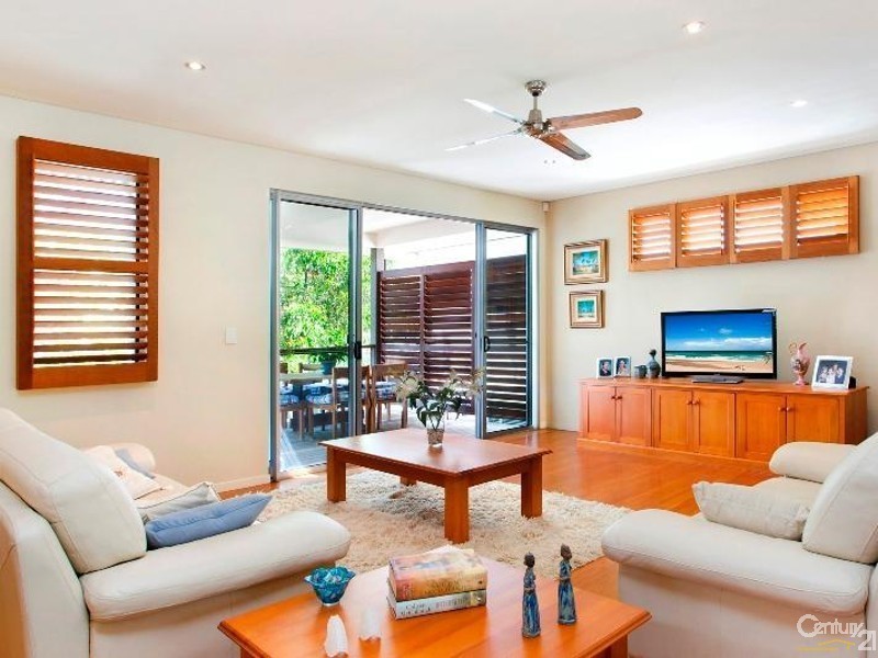 24 Depper Street, Sunshine Beach QLD 4567