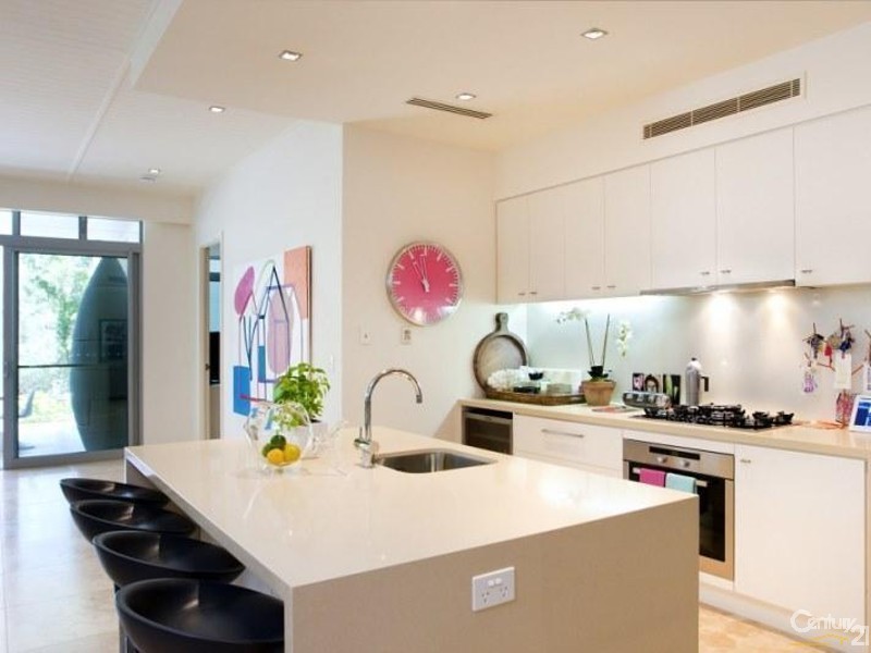 1/8 Serenity Close, Noosa Heads QLD 4567