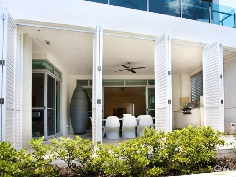 1/8 Serenity Close, Noosa Heads QLD 4567