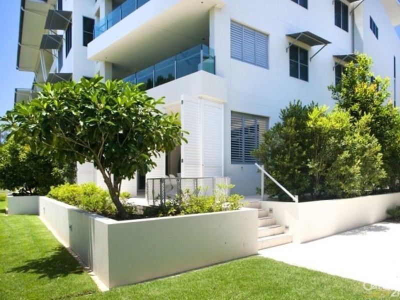 1/8 Serenity Close, Noosa Heads QLD 4567